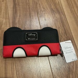 Loungefly Mickey Wallet